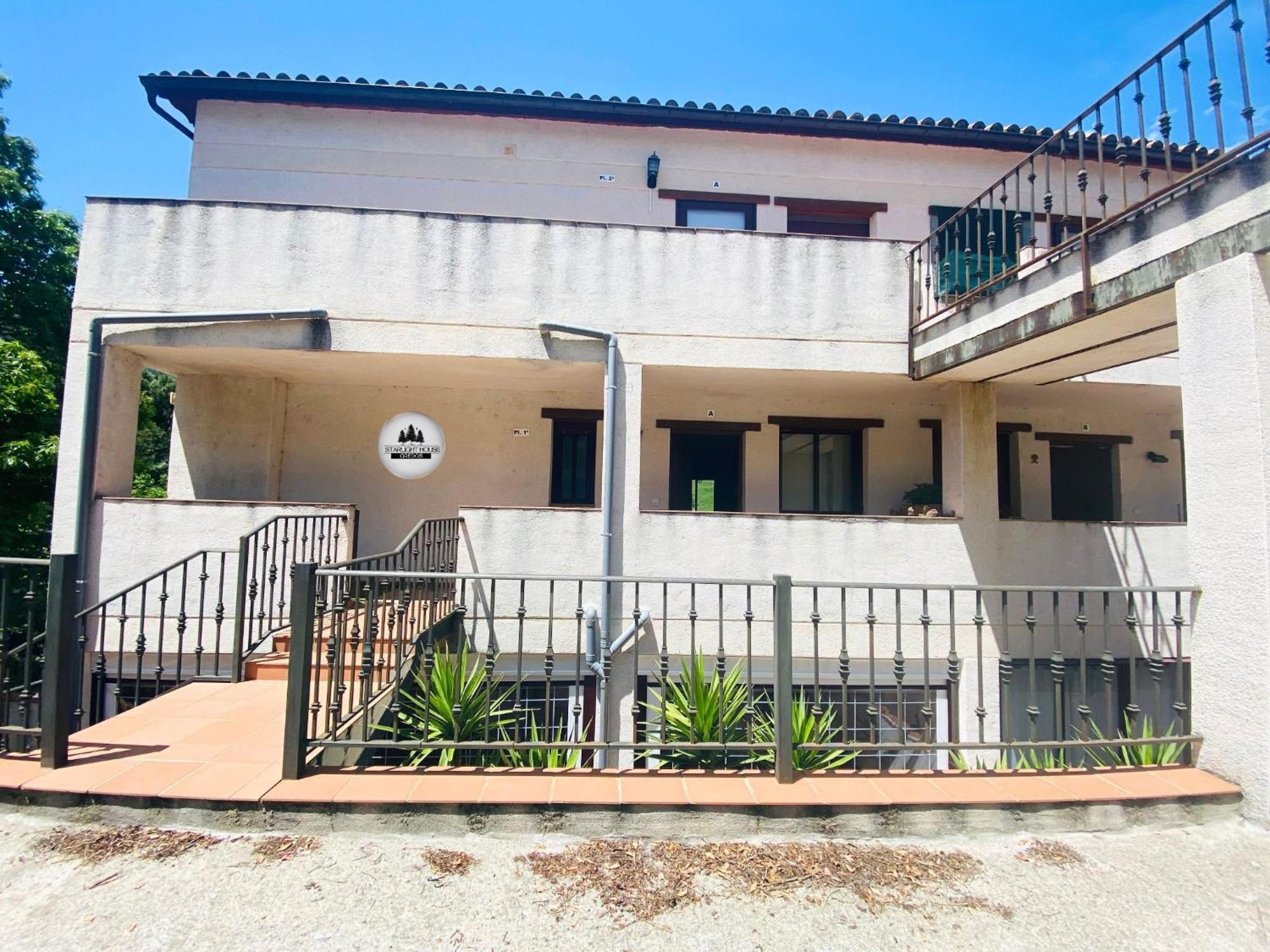 Апартаменты Gredos Starlight House Михарес Экстерьер фото